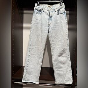 Levi’s Ribcage Straight Jeans Button Front
